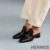 Hermes Diane Heeled Mules Women Calfskin with Roulis Buckle In Black