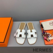 Hermes Oran Slides Women Crocodile Leather In White