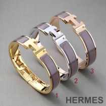 Hermes Small Clic H Bracelet In Grey